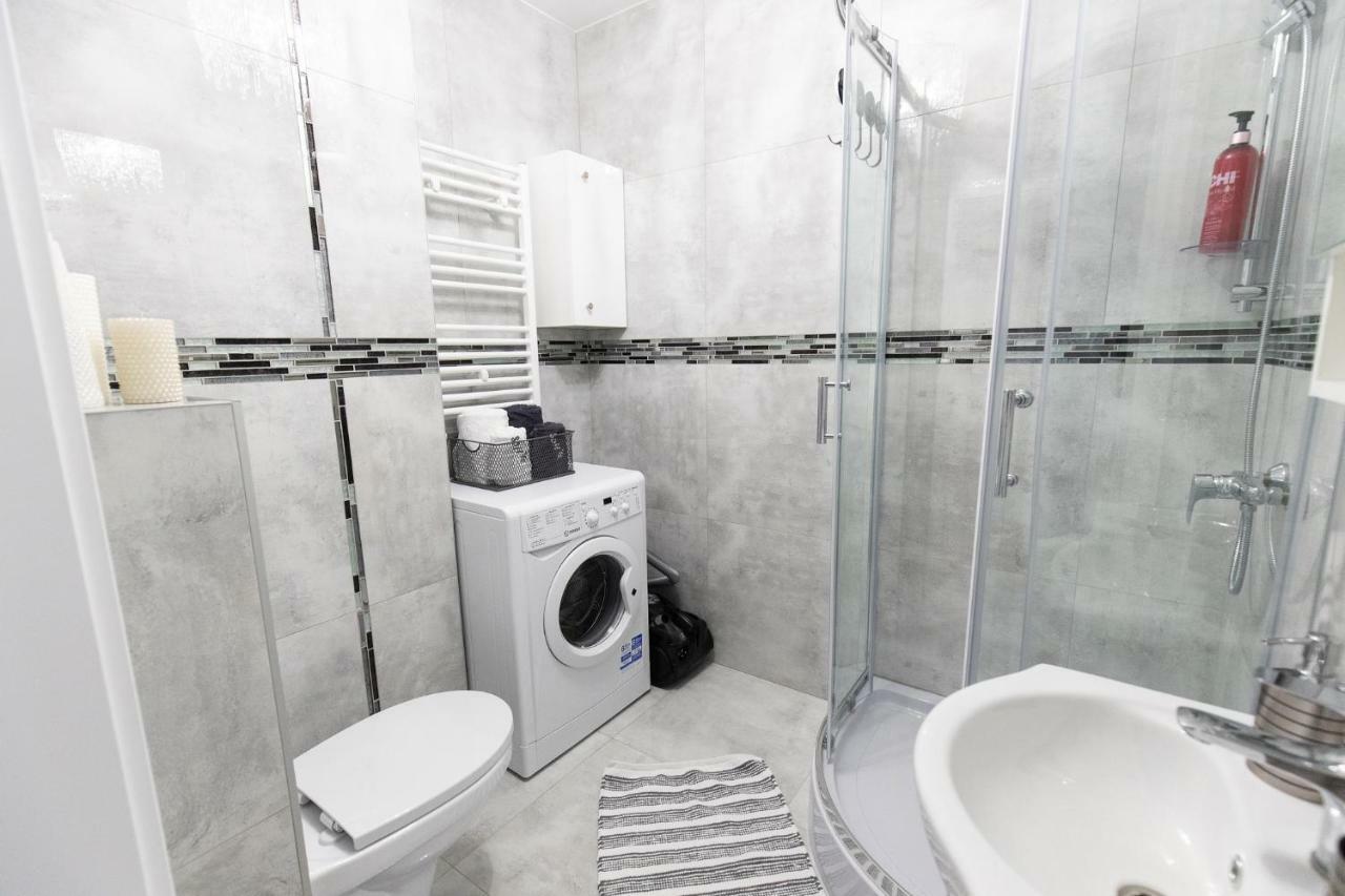 Apartament Soft 14 Biala Podlaska Bagian luar foto